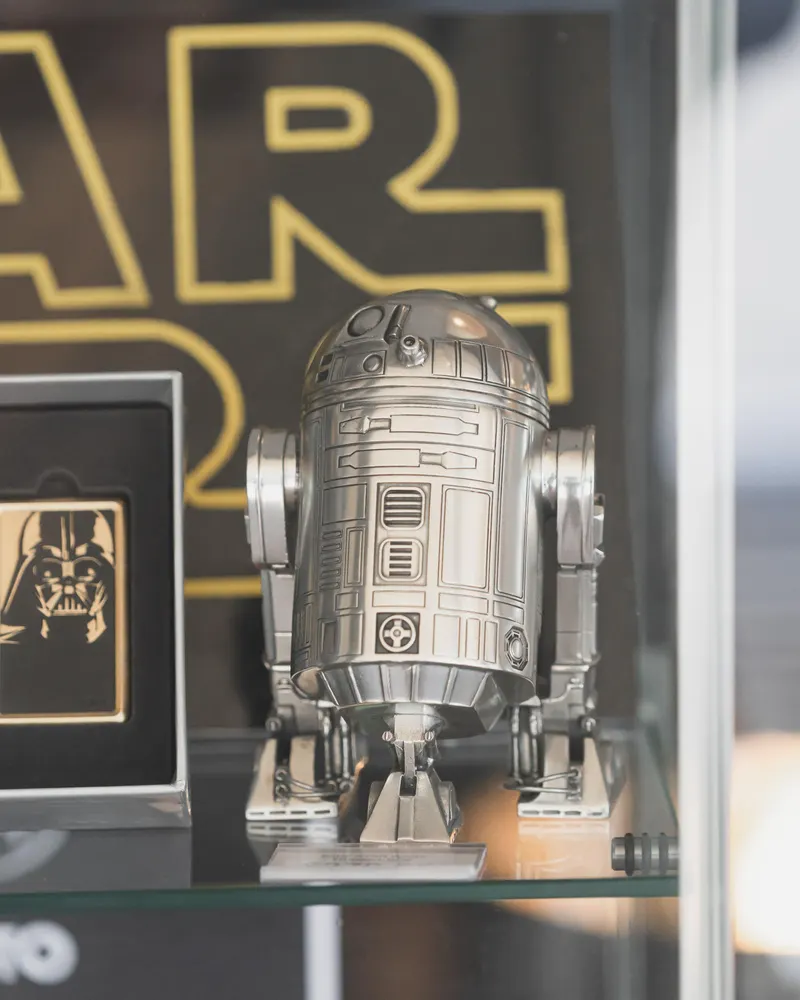 Kids, Novelty Lights & Accessories on display at Lighting Bonanza Albury