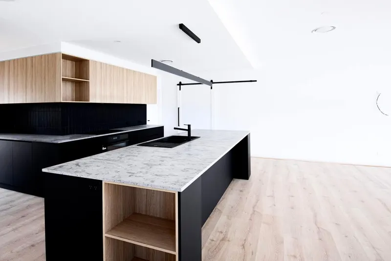 Climene Black